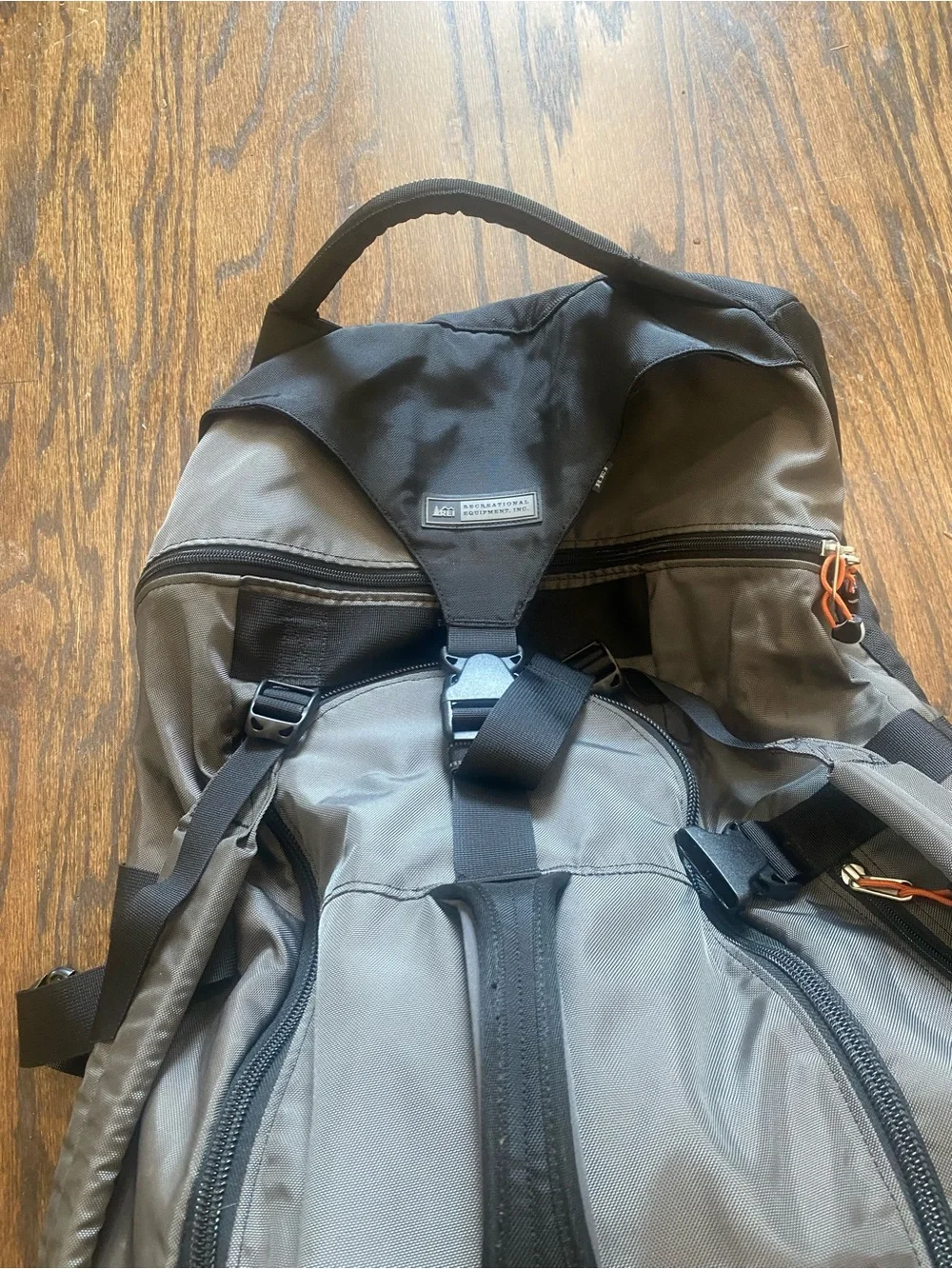 REI Wheelie Beast XL duffle Gray and Black Men's Hiking Bag